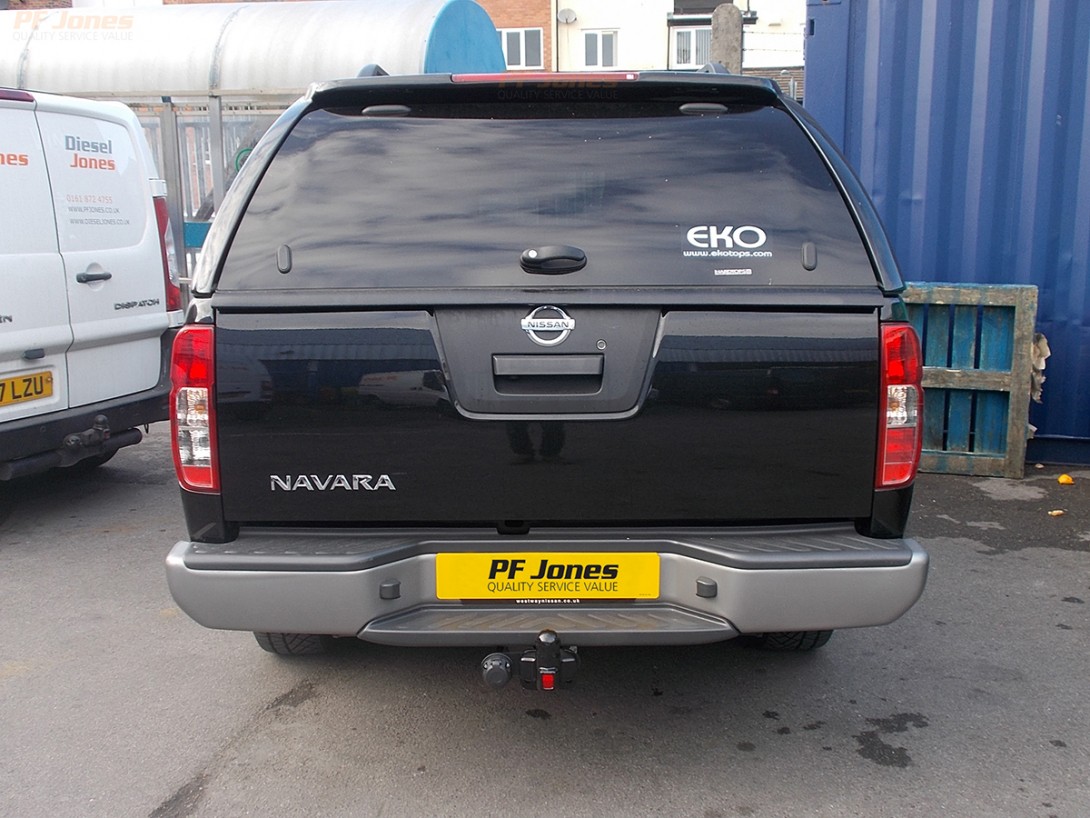 Nissan Navara Tow bar fitting