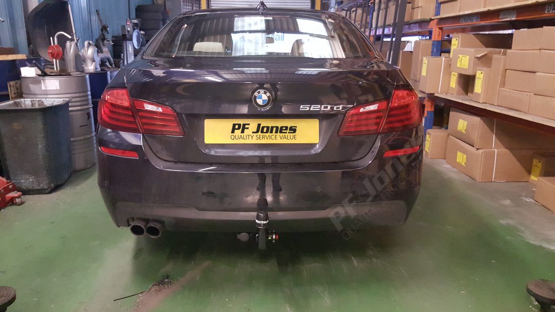 BMW 5 Series Saloon Tow Bar Fitting 303398