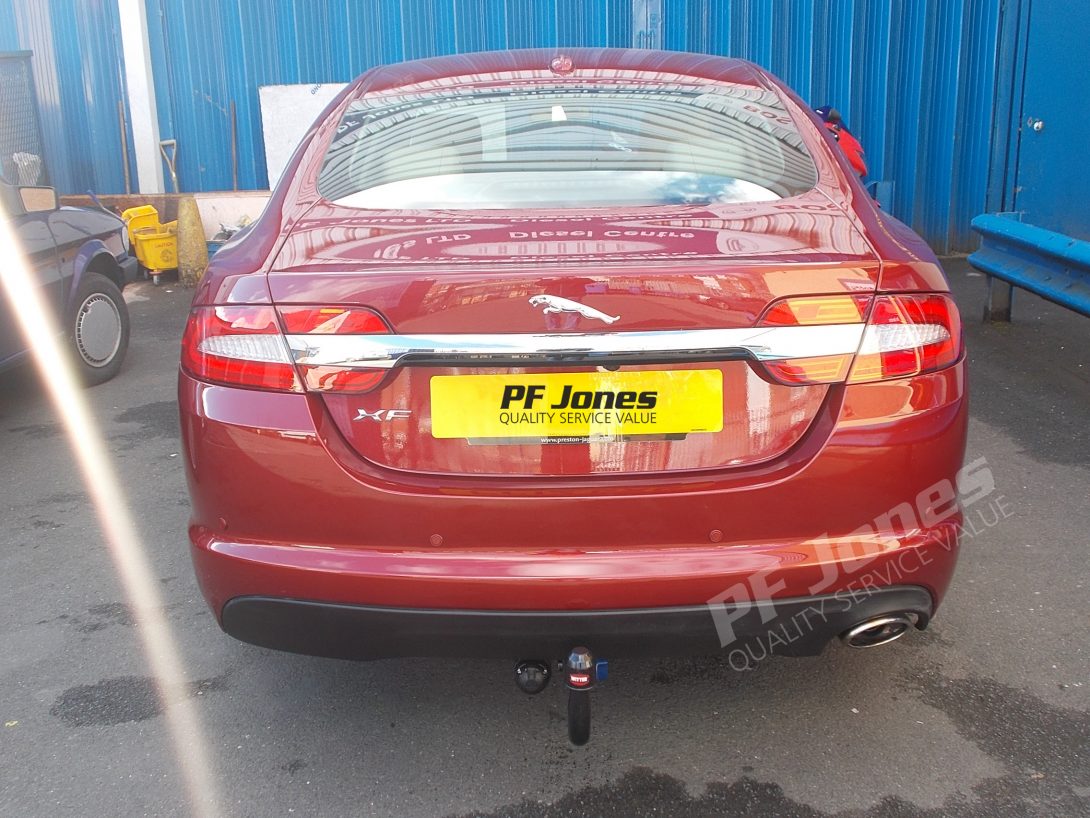 Jaguar XF Saloon Tow Bar Fitting J17Q