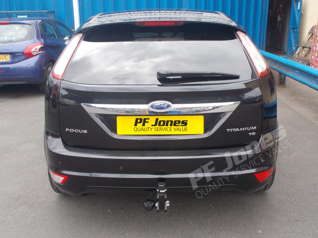 Ford Focus Hatchback Tow Bar Fitting 307264