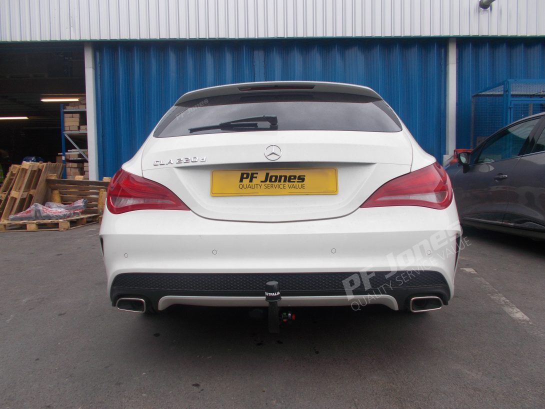 Mercedes CLA Tow Bar Fitting 313503