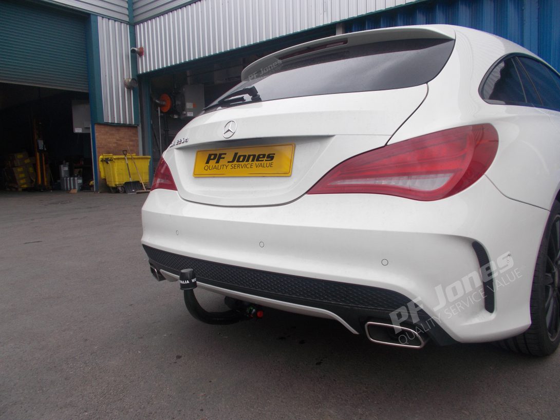 Mercedes CLA Tow Bar Fitting 313503