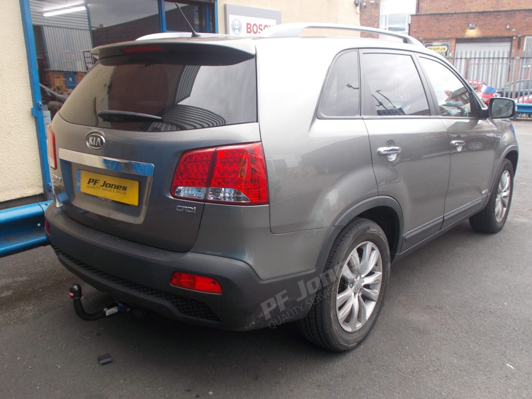 Kia Sorento Tow Bar Fitting KA30Q