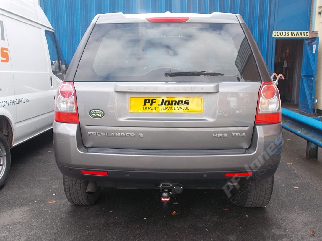 Landrover Freelander Towbar Fitting 044-323