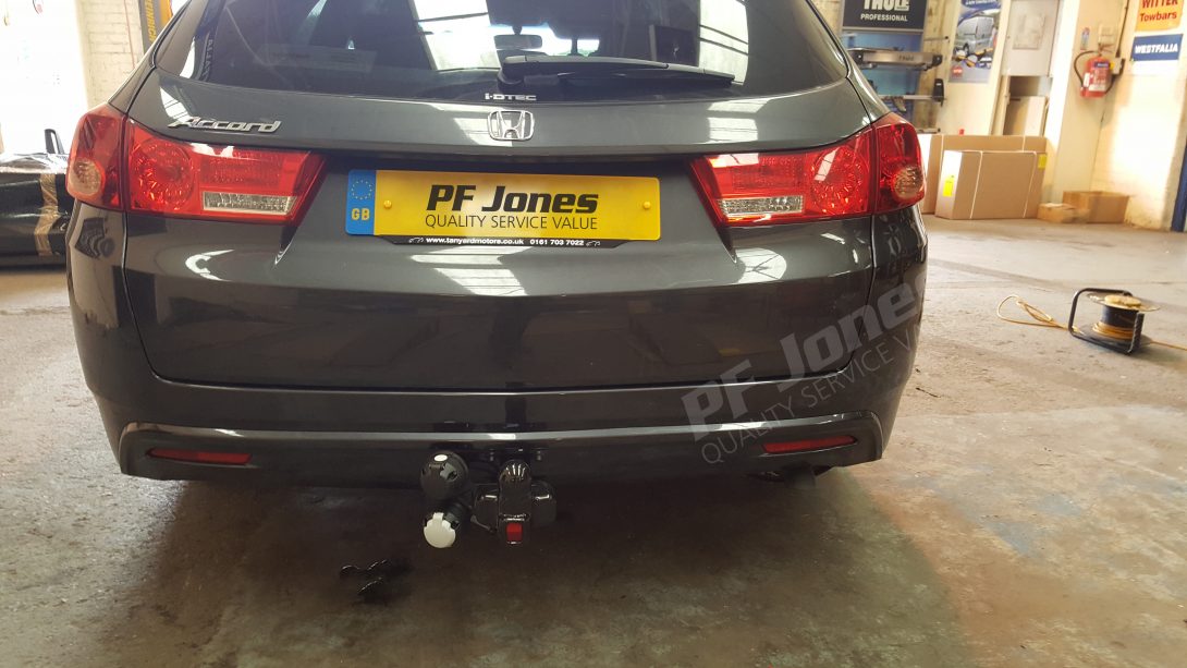 Honda Accord Estate Tow Bar Fitting HN66A
