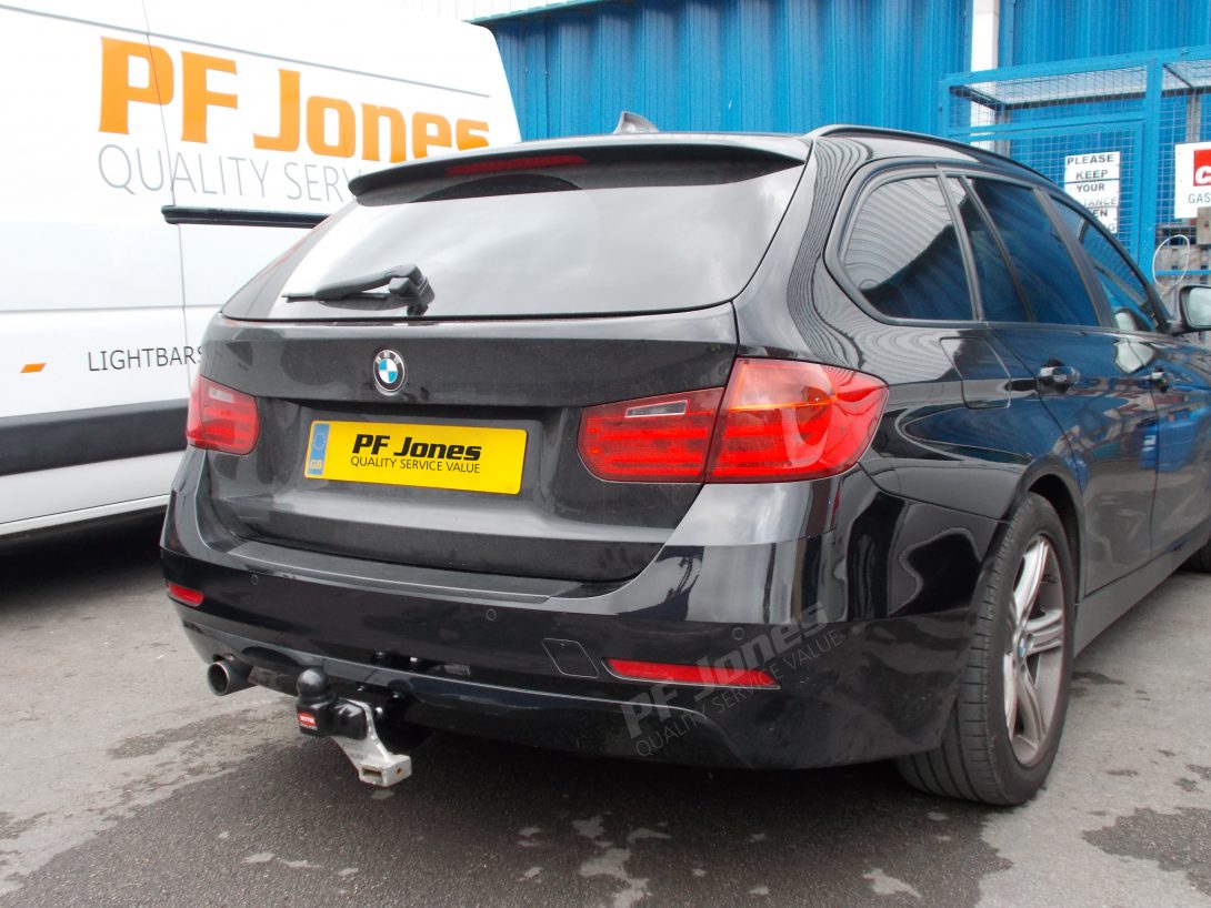 BMW 3 Series Estate Tow Bar Fitting BM38