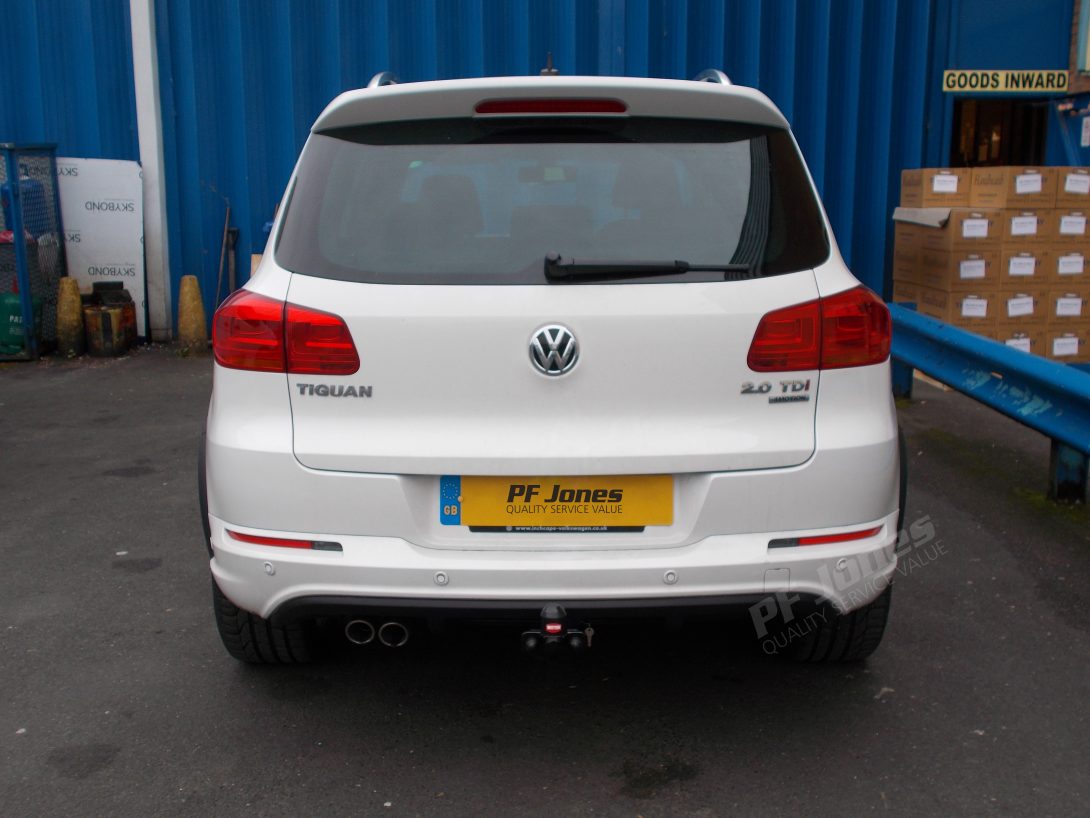 VW Tiguan Towbar Fitting VW62QF