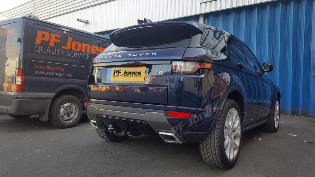 Range Rover Evoque Towbar Fitting 323102