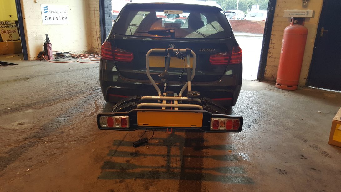 BMW 3 Series Estate Tow Bar Fitting 303352