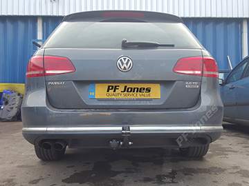 Stroud tow bar fitting