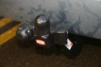 AUTO-HAK Rigid Towing Hitch Compatible With Volkswagen VW Touareg 7L I 11.2002-03.2010 13-Pin Vehicle-Specific Wiring Kit - View #11