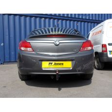 Vauxhall Insignia Saloon 2008 on Detachable Towbar