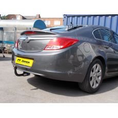 Vauxhall Insignia Saloon 2008 on Detachable Towbar