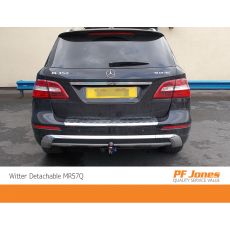 Mercedes ML 350 Witter Detachable Neck Fitted