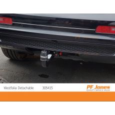 Audi Q7 Towbar Neck Close Up