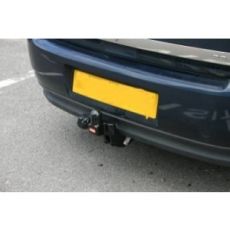 Vauxhall Vectra Hatchback 2002 > Flange towbar