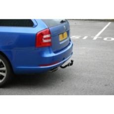 Skoda Octavia Hatchback 2004 > Flange towbar