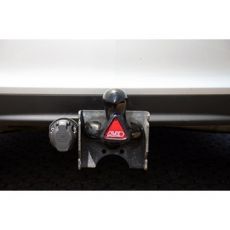 Vauxhall Insignia Sports Tourer 2009 > Flange towbar