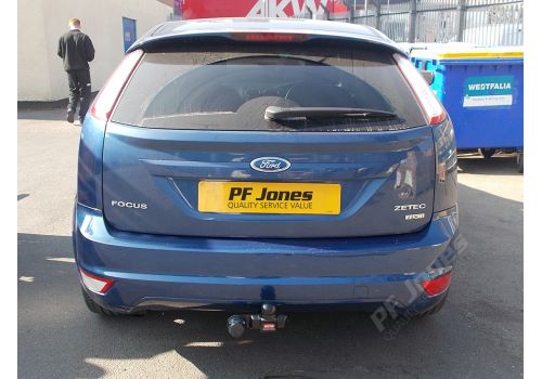 Ford Focus Hatchback Zetec S Feb 2009 Witter Flange tow bar CODE F146
