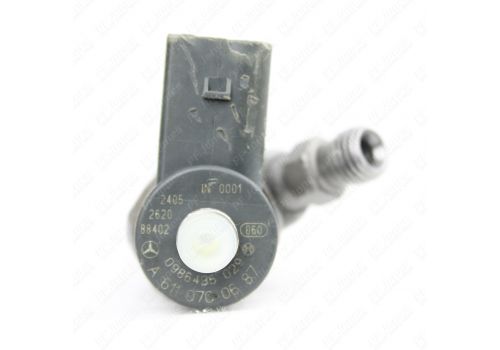 Mercedes C Class 2.2/2.7 CDI 2000-2004 Remanufactured Bosch Exchange Diesel Injector 0986435020