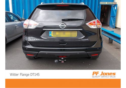 Nissan Xtrail Flange towbar fitted