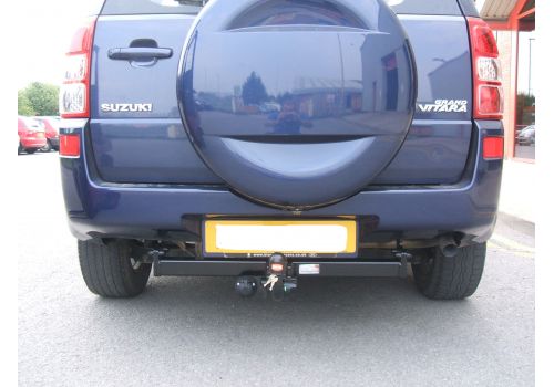 Suzuki Grand Vitara 2005 on Detachable towbar