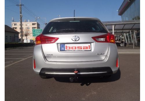 Toyota Auris Estate 2013 Onwards Oris Swan Neck Towbar