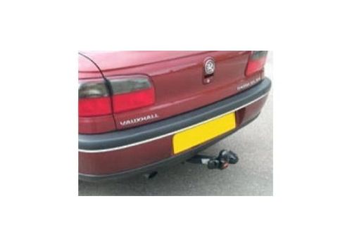 Vauxhall Omega Saloon Flange tow bar
