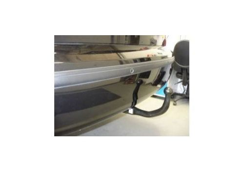 Volkswagen Passat Saloon Detachable towbar