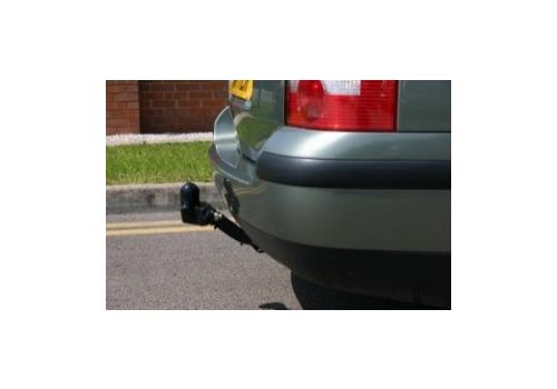 Volkswagen Passat Saloon Flange towbar