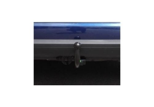 Volkswagen Passat Estate 2005 > Detachable towbar