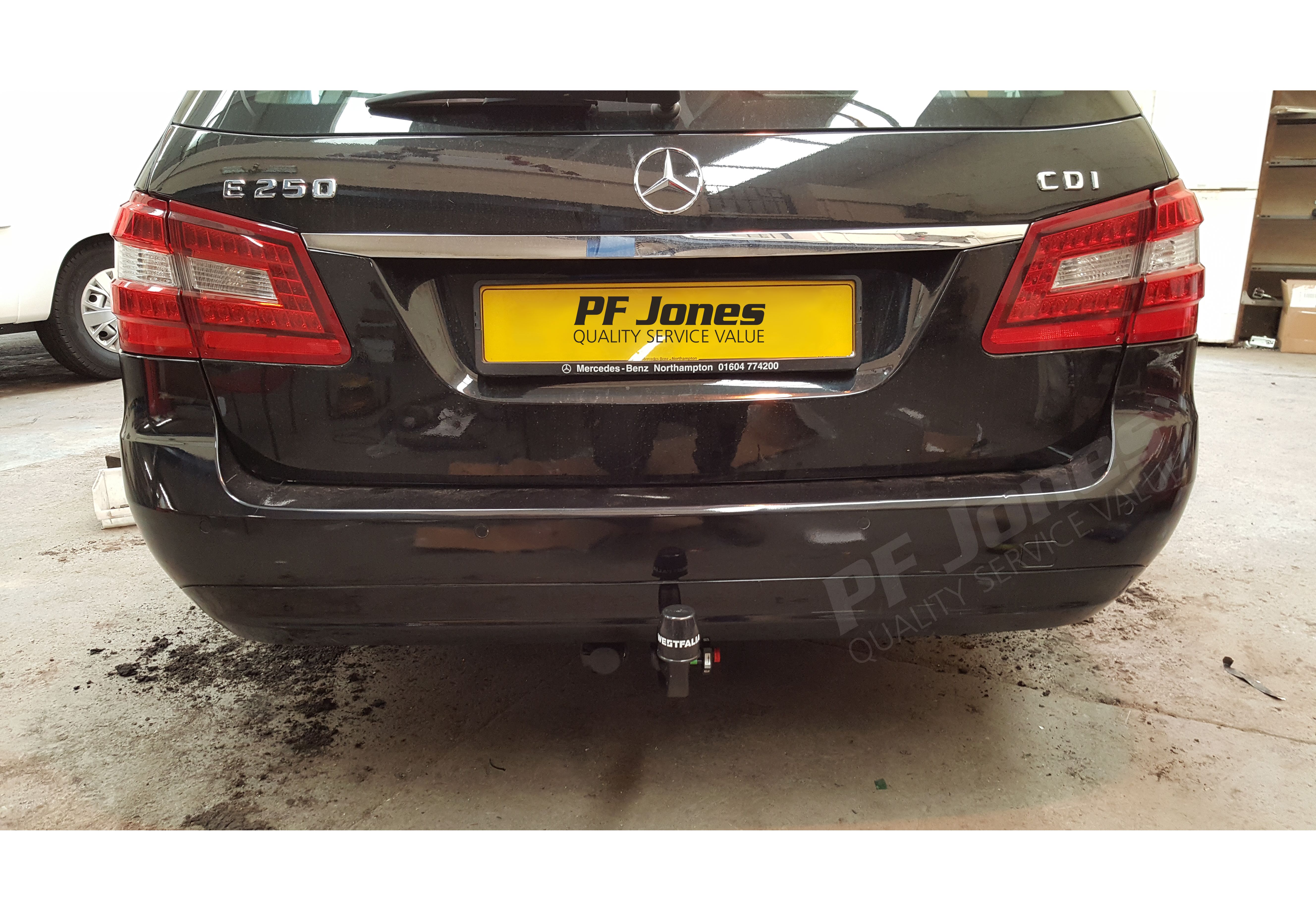 W212 towbar sales